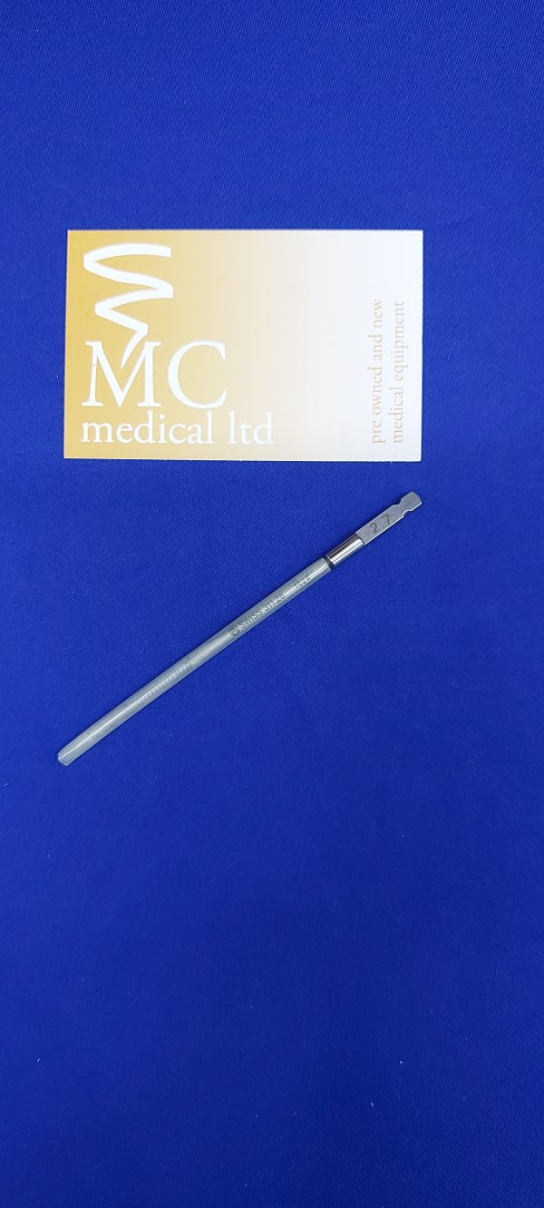 Synthes 311.26 tapfor2 7mmcortesscrew100mm v